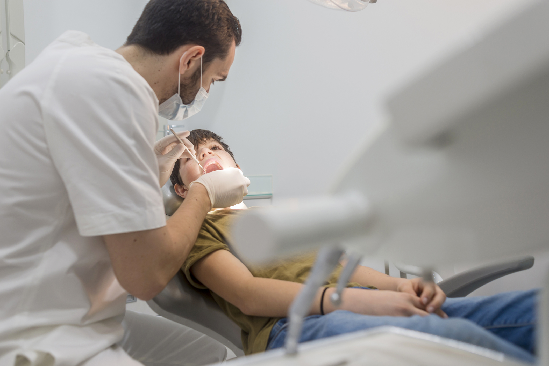 chuyên gia nha khoa