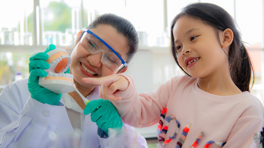 Nha khoa trẻ em là gì? - colgate