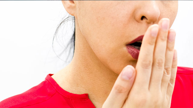 Phương Pháp Điều Trị Tình Trạng Hơi Thở Có Mùi Khó Chịu