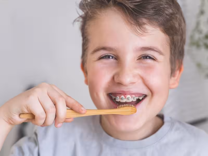 bàn chải đánh răng mềm so với cứng